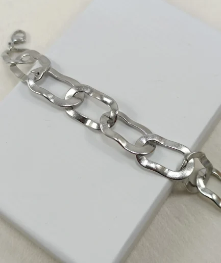 Textured Oval Link Chunky Bracelet