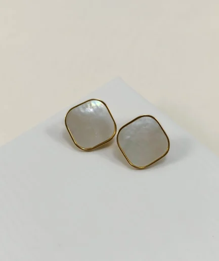 Mother-of-Pearl Elegance Cufflinks,