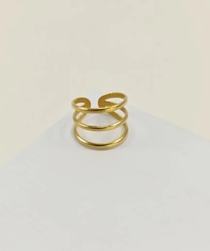Triple Coil Ring