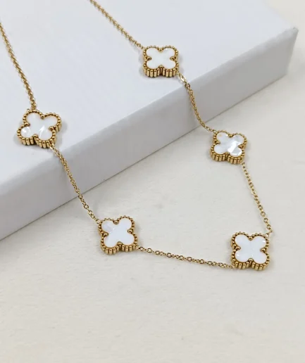 Lucky Clover Necklace gold white